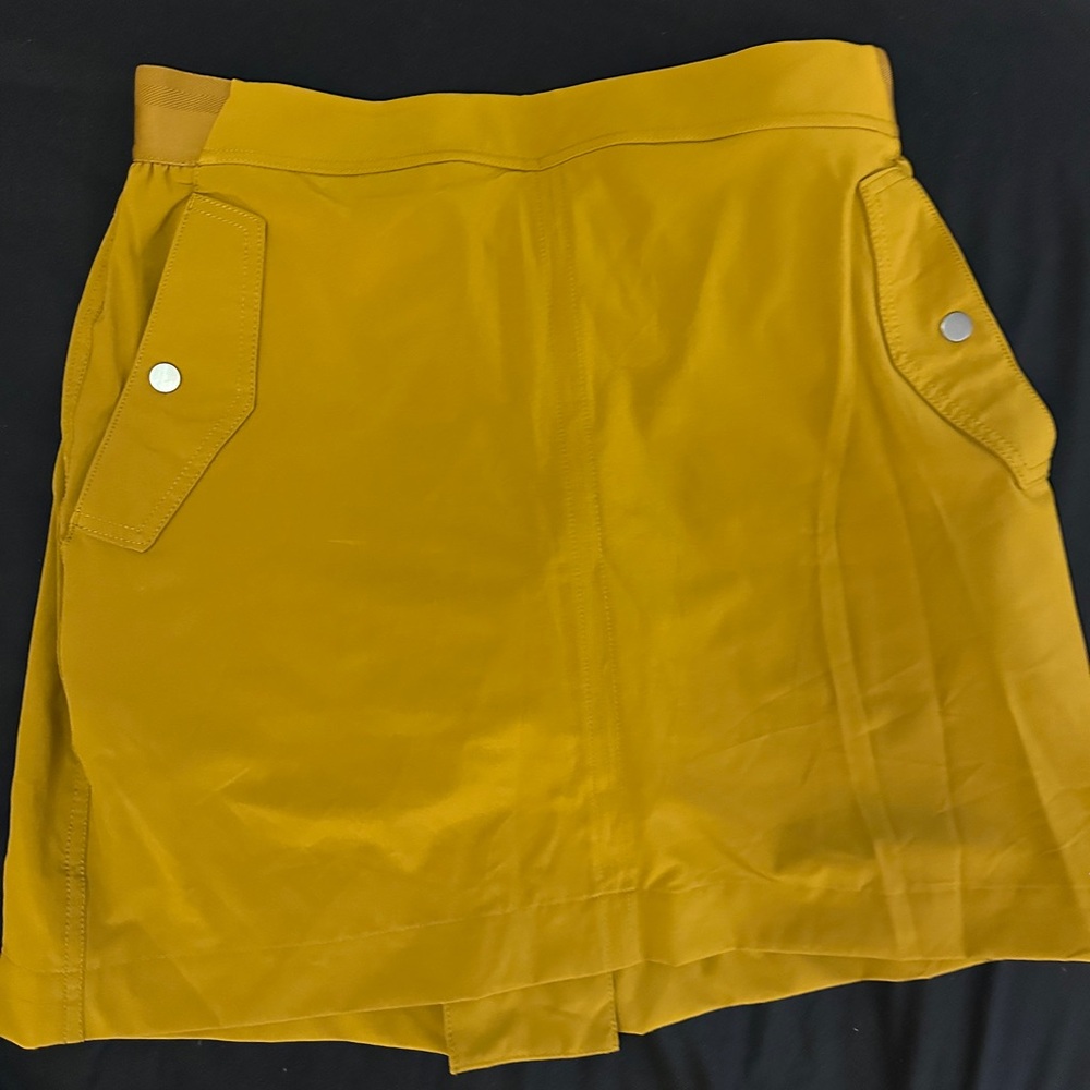 Brown Athleta skirt